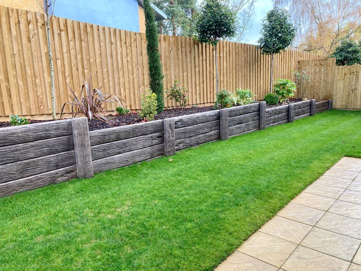team-elite-26 Timber-look concrete sleepers