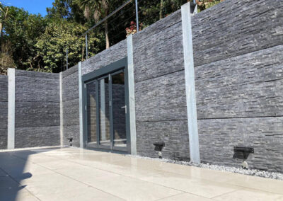 Residential retaining wall